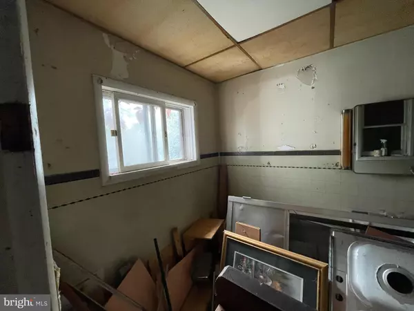 Cumberland, MD 21502,405 AND 407 ASCENSION ST