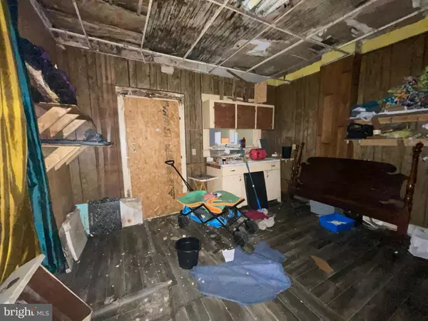 Cumberland, MD 21502,405 AND 407 ASCENSION ST