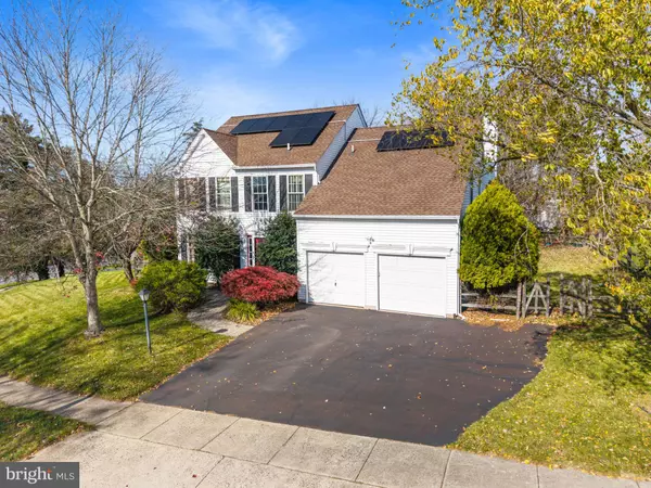 205 GREEN BANK WAY, Harleysville, PA 19438