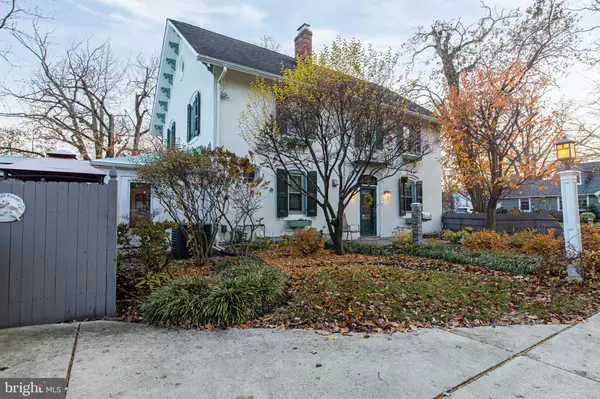 Riverton, NJ 08077,109 PENN ST