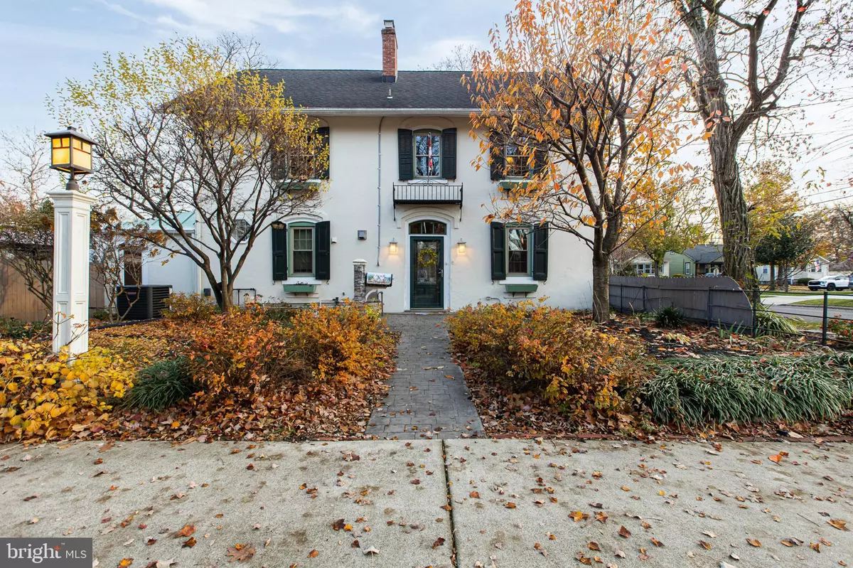 Riverton, NJ 08077,109 PENN ST