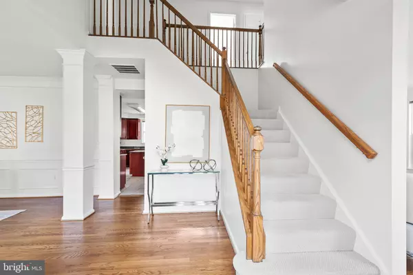 Alexandria, VA 22315,6325 ALDERMAN DR