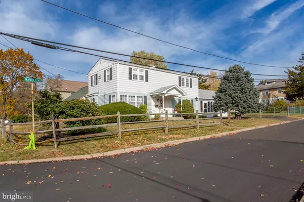 Willow Grove, PA 19090,700 WARREN ST