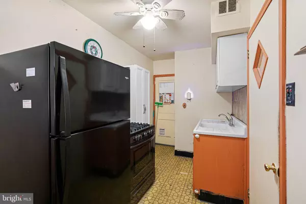 Philadelphia, PA 19111,6208 SHELBOURNE ST