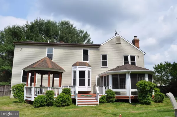 Gaithersburg, MD 20878,14616 FALLING LEAF WAY