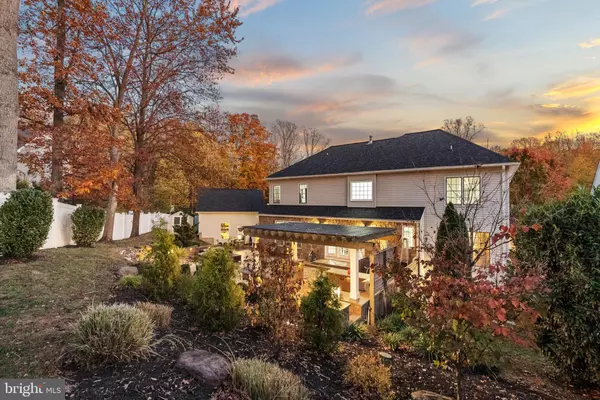 Fairfax, VA 22030,12882 CROUCH DR