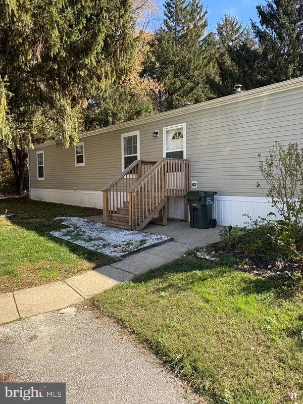 16 CLAYTON DR, Clayton, DE 19938