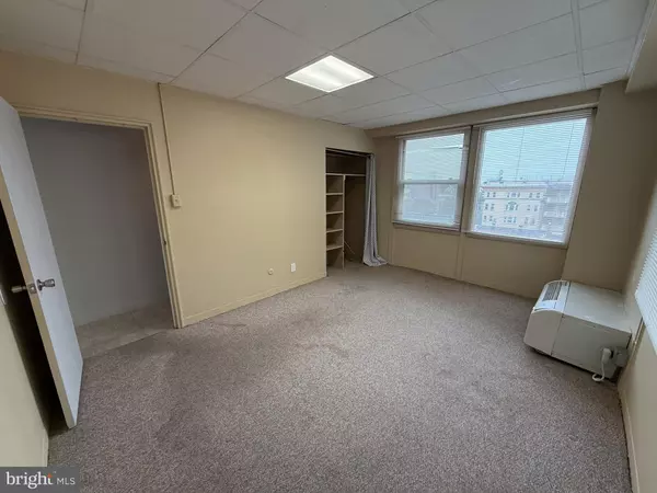 Atlantic City, NJ 08401,2834 ATLANTIC AVE #512