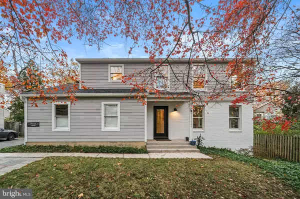 Falls Church, VA 22046,310 N OAK ST