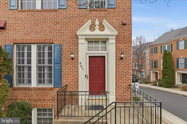 Alexandria, VA 22304,901 HARRISON CIR