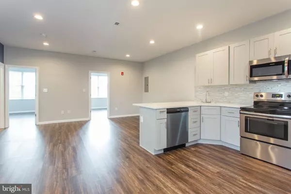 Philadelphia, PA 19122,1917 N 7TH ST #3R