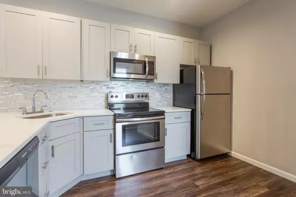 Philadelphia, PA 19122,1917 N 7TH ST #3R