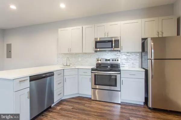 Philadelphia, PA 19122,1917 N 7TH ST #3R