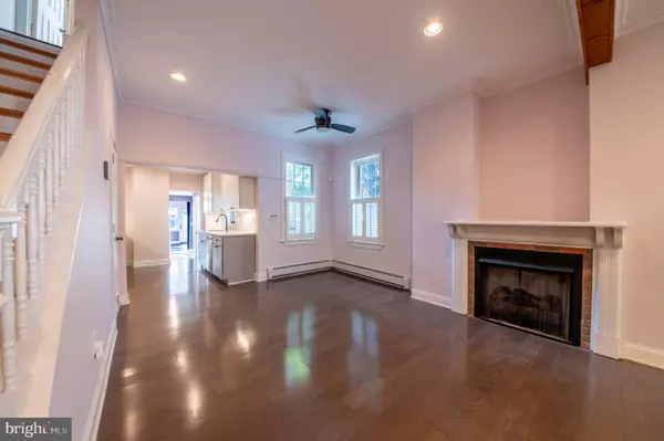 Lambertville, NJ 08530,35 DELAWARE AVE