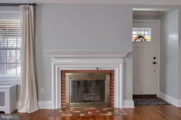 York, PA 17403,343 OLD GARDEN LN