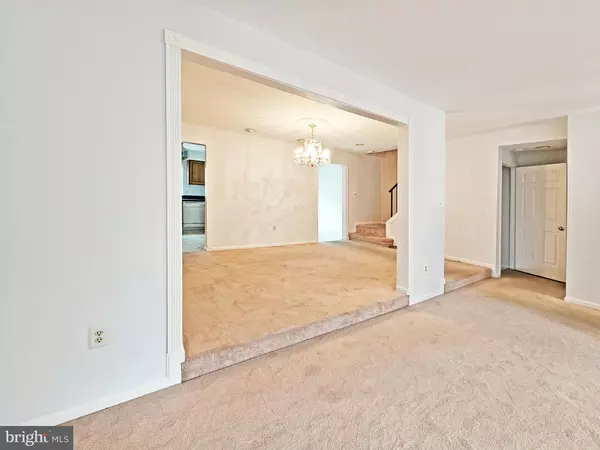 Annandale, VA 22003,3957 HANCOCK FOREST TRL