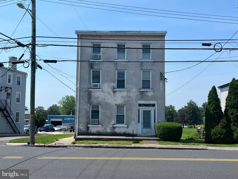 1272 PHILADELPHIA #1ST FLOOR, Boyertown, PA 19512