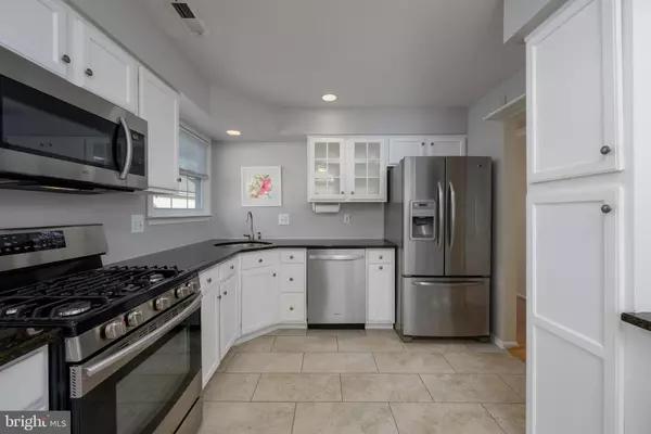 Mount Laurel, NJ 08054,71 PEPPERGRASS DR S