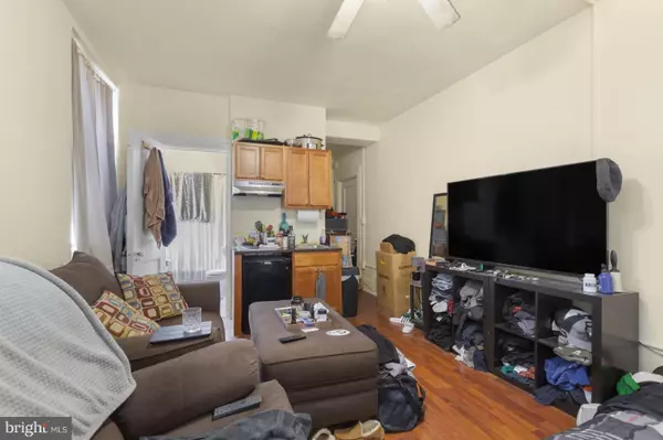 Philadelphia, PA 19107,1324 LOCUST ST #1419