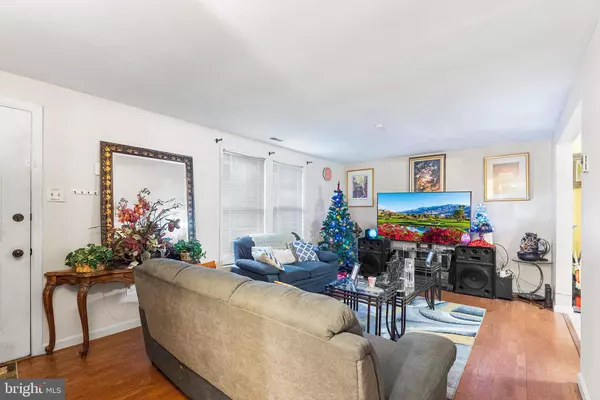 Browns Mills, NJ 08015,136 DENNIS AVE