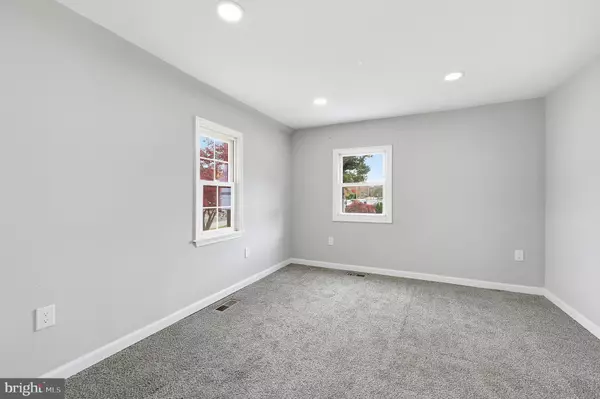 Newark, DE 19713,2843 OGLETOWN RD