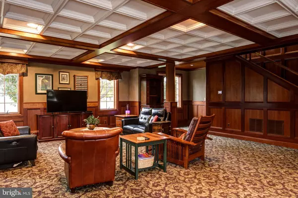 Vineland, NJ 08360,347 E SHERMAN AVE