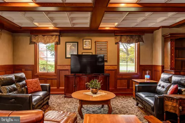 Vineland, NJ 08360,347 E SHERMAN AVE