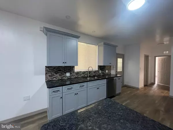 Reading, PA 19605,20 PENNSYLVANIA AVE #1ST FLOOR/UNIT A