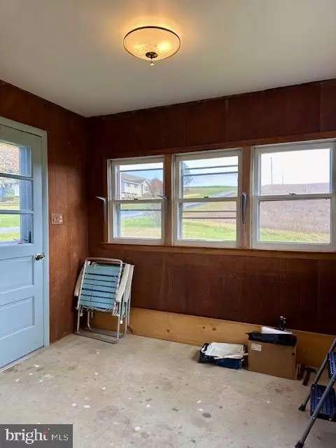 Kutztown, PA 19530,238 GRIM RD