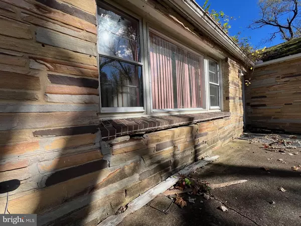 Bowie, MD 20720,4211 GLENN DALE RD