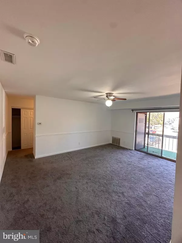 Voorhees, NJ 08043,222-8 ECHELON RD