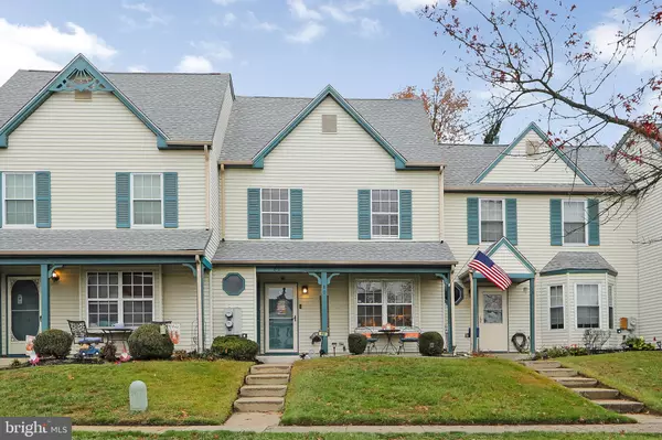 80 KNOLL DR, Blackwood, NJ 08012