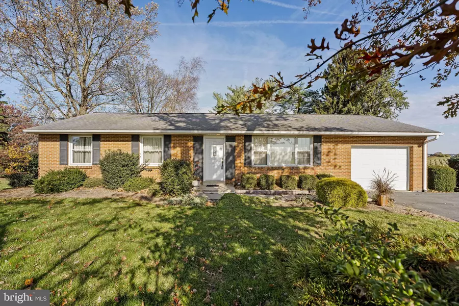 337 LONG RD, Manheim, PA 17545