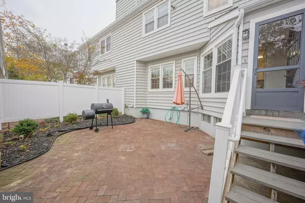 Cherry Hill, NJ 08003,1003 SOCIETY HL