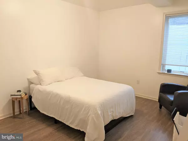 Philadelphia, PA 19128,4114 LAURISTON ST #101