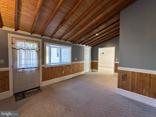 Zieglerville, PA 19492,21 BIG RD