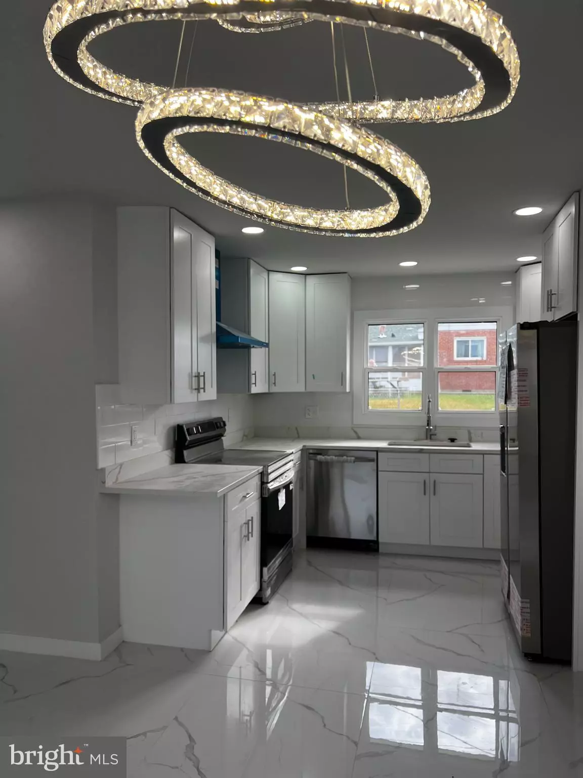 Catonsville, MD 21228,925 PRESTWOOD