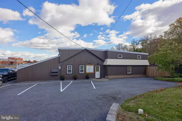 Lancaster, PA 17601,837 CENTERVILLE RD