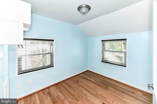 Arlington, VA 22204,1028 S EDISON ST