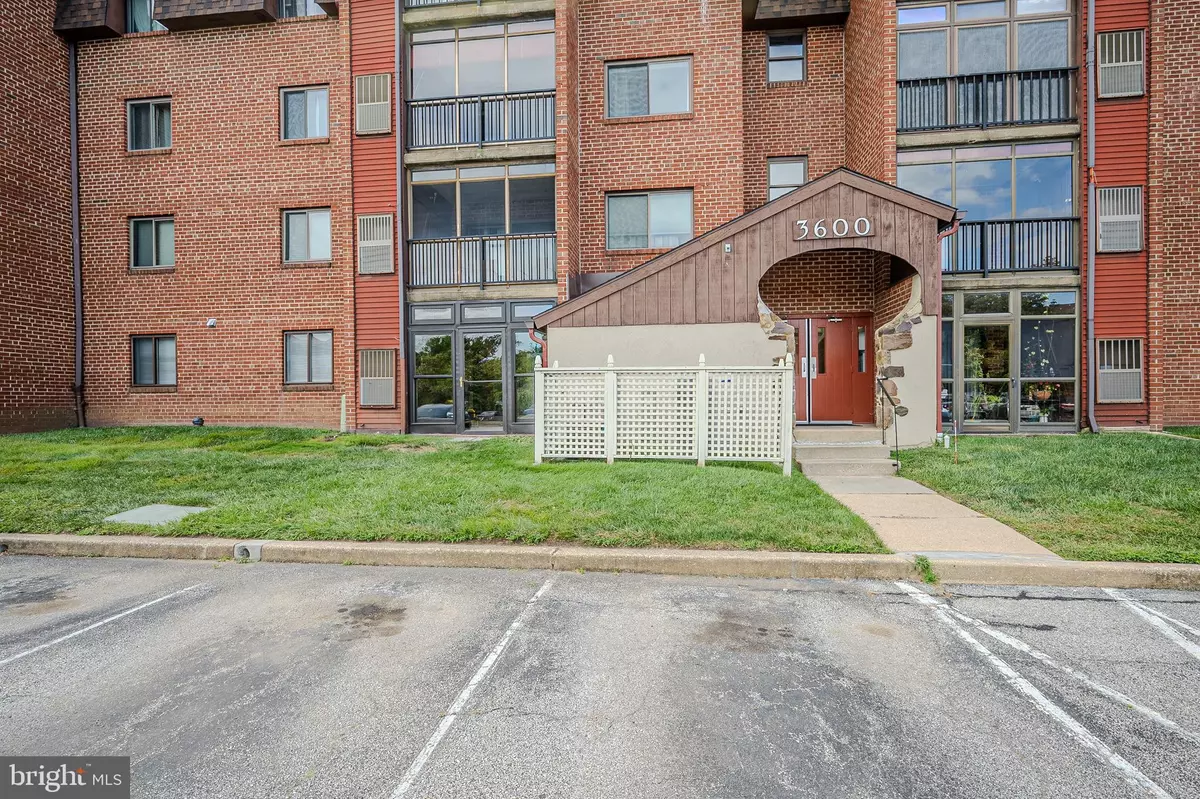 Wilmington, DE 19808,3600 RUSTIC LN #211