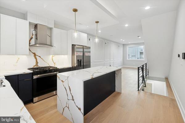 Philadelphia, PA 19148,408-410 CANTRELL ST