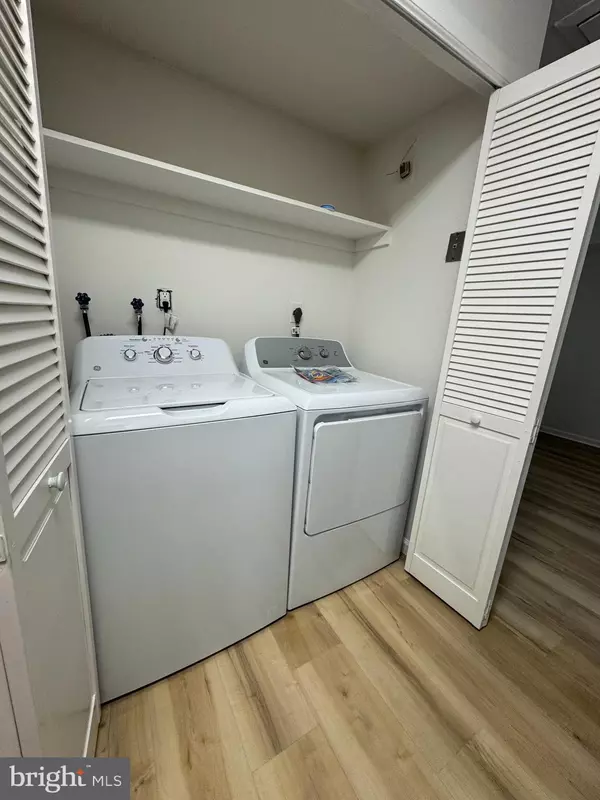 Huntingdon Valley, PA 19006,1023 OAKWOOD DR #2