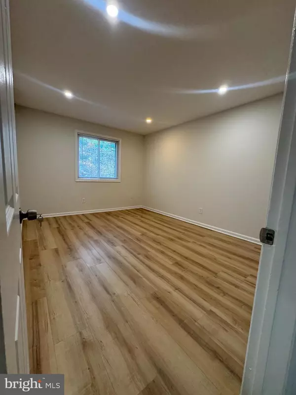 Huntingdon Valley, PA 19006,1023 OAKWOOD DR #2