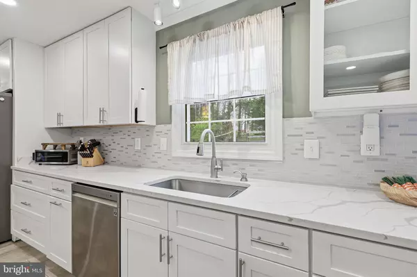 Manassas, VA 20112,6047 GREENWAY CT