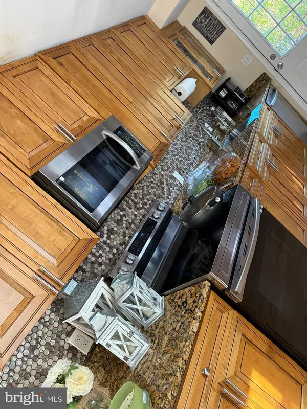 District Heights, MD 20747,6807 ELMHURST ST