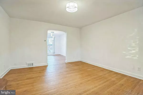 Washington, DC 20019,3942 AMES ST NE