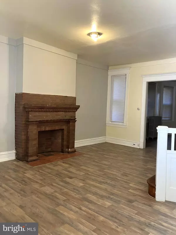 Philadelphia, PA 19143,5843 ASHLAND AVE