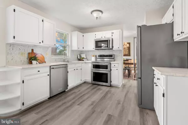 Elkridge, MD 21075,8005 HILLRISE CT