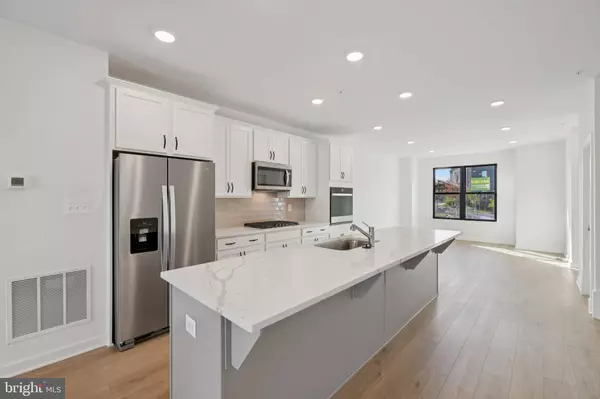 Bowie, MD 20715,17311 HARDISTY WAY ST #6F