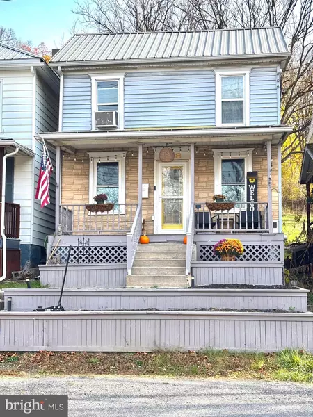 418 BRIDGE ST, Lewistown, PA 17044